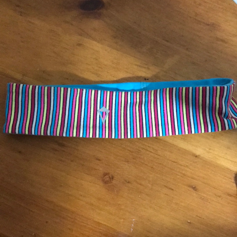 Reversible headband! New condition!